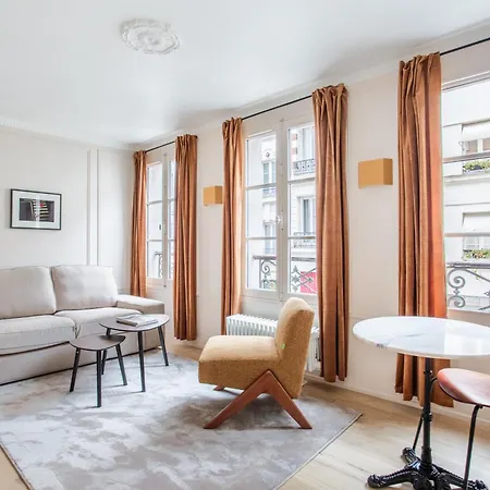 Апартаменты Tour Eiffel 1 Bedroom